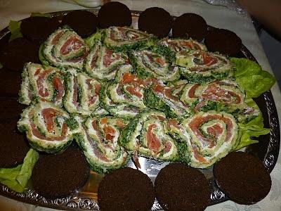 Lachsrolle mit Spinat und Frischkäse