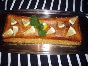 Saftiger Zitronenkuchen vegan