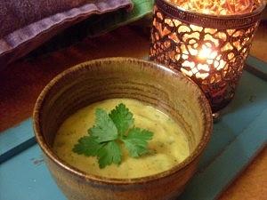 Indischer Mango-Joghurtdip vegan