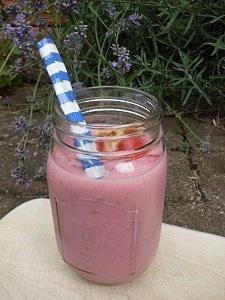 Erdbeermilch vegan Canadian Style