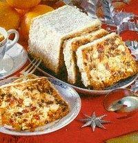 Früchtekuchen mit Nüssen