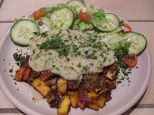 Pfannkuchenschnitten mit Mango-Tomatenfüllung vegan