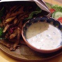 Gyros Veganista mit Knoblauchdip