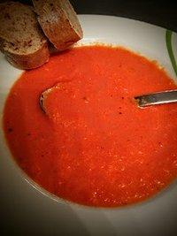 Schnelle, scharfe Tomatensuppe