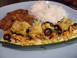 Ofenzucchini mit roten Linsen und Cashewcreme vegan