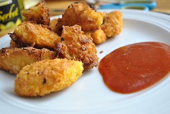Tofu Nuggets mit Curryketchup