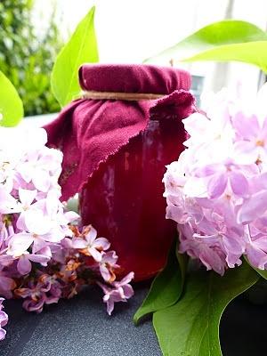 Fliedergelee mit Romance en rouge