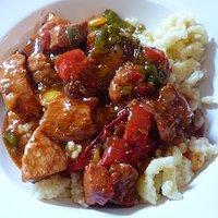 Kalbsgulasch mit hausgemachten Spätzle