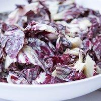 Cremiger winterlicher Radicchio-Salat