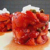 Erdbeer-Tomatensalat mit Ricotta Forte