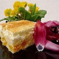 Fantakuchen mit Schmand. Rezept + Geschichte.