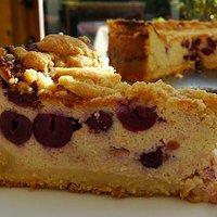 Kirsch-Käsekuchen mit Streuseln