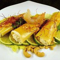 Cannelloni mit Garnelenfüllung und Cashew-Sauce