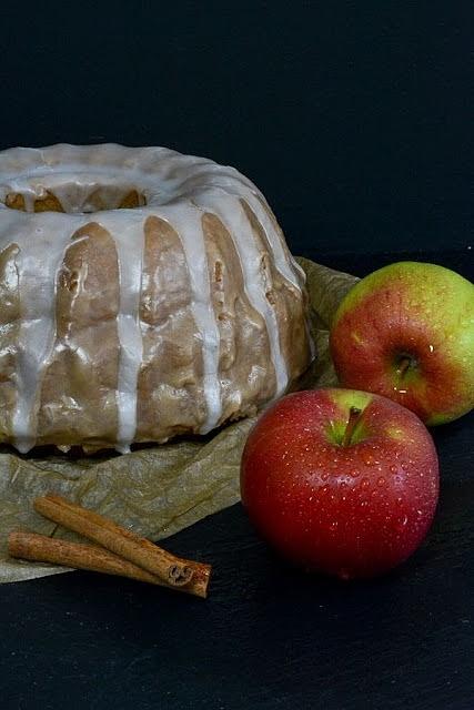 Apfel-Zimt-Gugelhupf