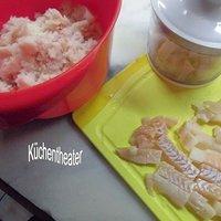 Fischfrikadellen mit lauwarmen Kartoffelsalat
