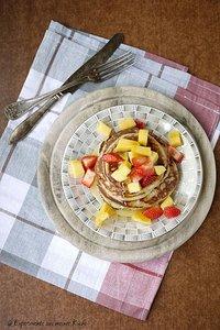 Mangobuttermilch-Pancakes