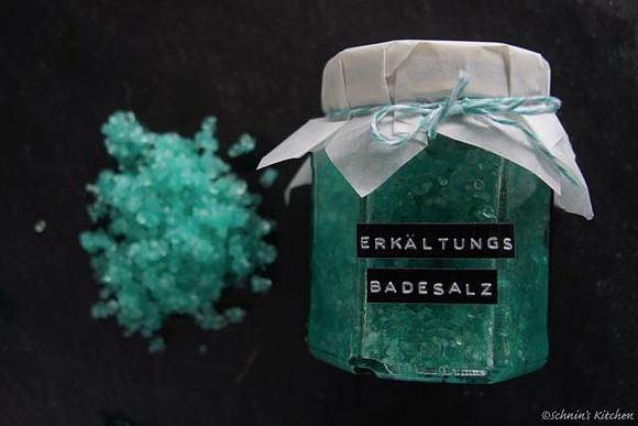 Erkältungs-Badesalz hilft doppelt