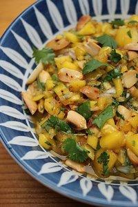 Mango-Erdnuss-Salsa