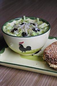 Spitzkohl-Kohlrabi-Salat