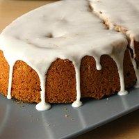 Veganer Karotten-Gewürzkuchen