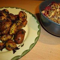 Radicchiosalat mit Karotte, Apfel und Sonnenblumenkernen