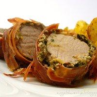 Schweinefilet mit Pesto im Parmaschinkenmantel mit Rosmarinkartoffeln