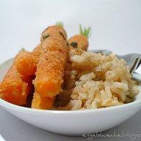 Möhren in Parmesanpanade mit in Salbeibutter geschwenktem Reis