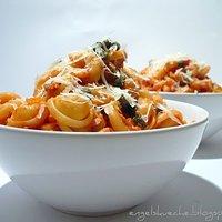 Evas Zitronige Thunfisch-Pasta mit frittierten Kapern