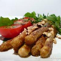 Gebratener Thymian-Spargel an Rucola und karamellisierten Tomaten