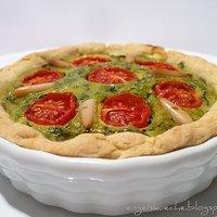 Julianes Bärlauch-Tartes mit Kirschtomaten in leichter Variation