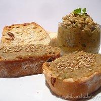 Auberginen-Sesam-Mousse