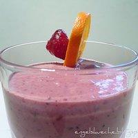 Waldbeeren-Mandarinen-Shake