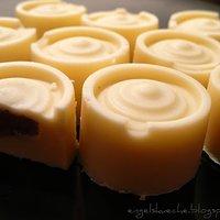 Litschi-Rhum-Pralinen