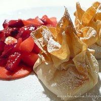 Topfen-Teigtaschen mit Apfel-Pflaumen-Zimt-Kompott