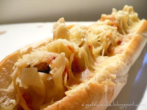 Reunionnaisischer sandwich bouchon gratiniert