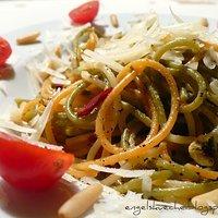 Spaghetti aglio olio e peperoncino