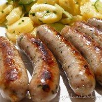 Nürnberger Rostbratwürste mit Kartoffelsalat