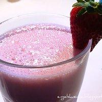 Erdbeer-Milch