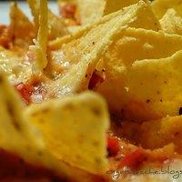 Überbackene Tortilla-Chips mit Gemüse