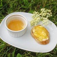 Holunderblüten-Gelee
