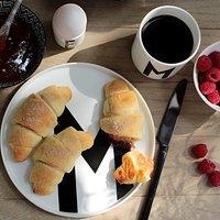 Köstliche Frühstückshörnchen mit Rhabarber-Vanille-Gelee und ein Gewinn