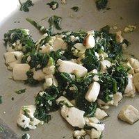 Spinat mit Tofu