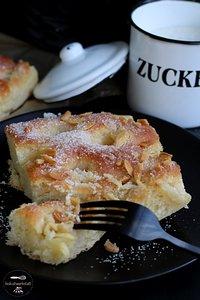 Klasssicher Butterkuchen und was Pferde, Freundschaft und eine kleine Hexe damit zu tun haben