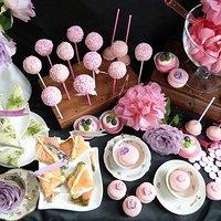 Setzt Eure Tiara auf und nehmt Euch ein Gurkensandwich: Eine Einladung zur tea time