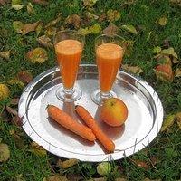 Karotten-Apfel-Saft