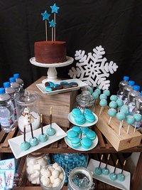 Winterlicher "Die Eiskönigin" Sweet table [Ohrwurm-Garantie]