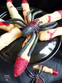 Essbare Finger und knusprige Baiser-Knochen: Kunterbuntes Halloween-Buffet mit schaurig schönen Ideen [Halloween 2014 Teil2]