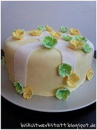 Red Velvet Cake mit Haselnuss- und Kakaocreme als Motivtorte getarnt