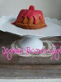 Verry Berry: Joghurt-Beeren-Guglhupf