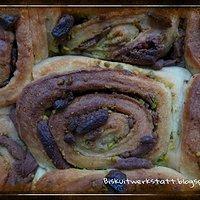 Boston Rolls mit Pistazien und Schokolade